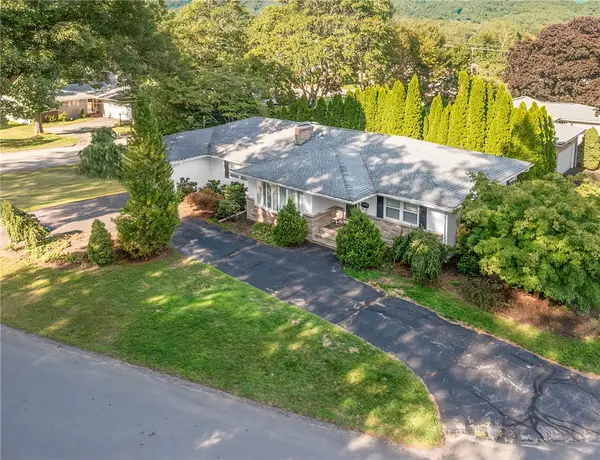 5 Colony Drive, Johnston, RI 02919