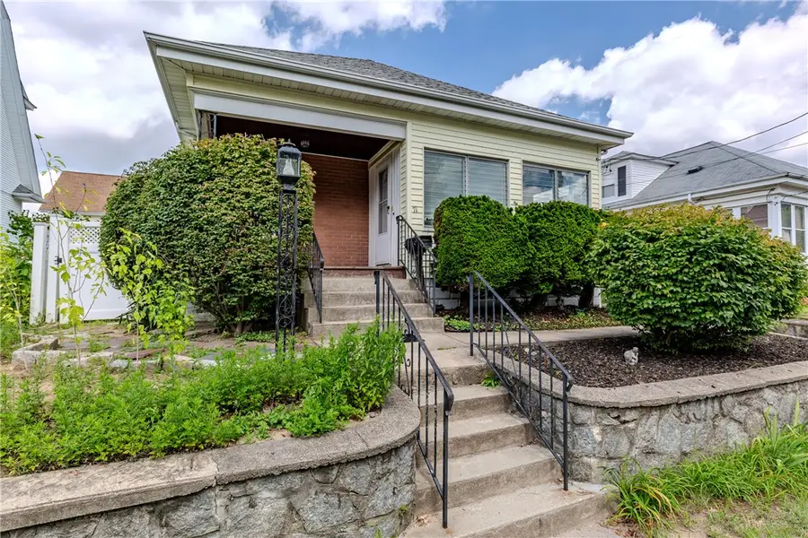 71 Clarence Street, Cranston, RI 02910 - #2