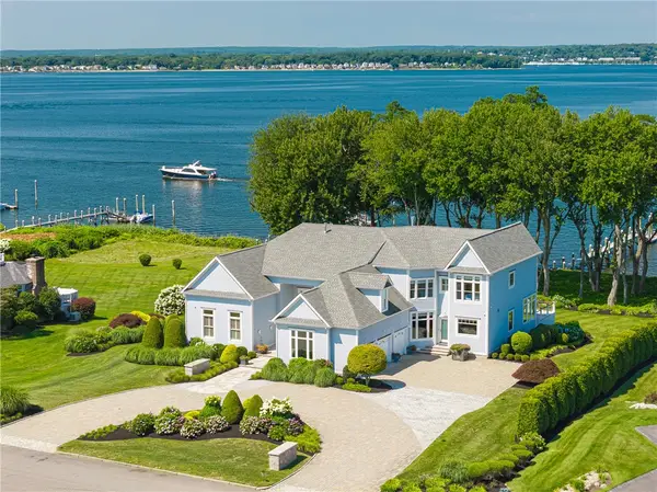 246 Channel View, Warwick, RI 02889