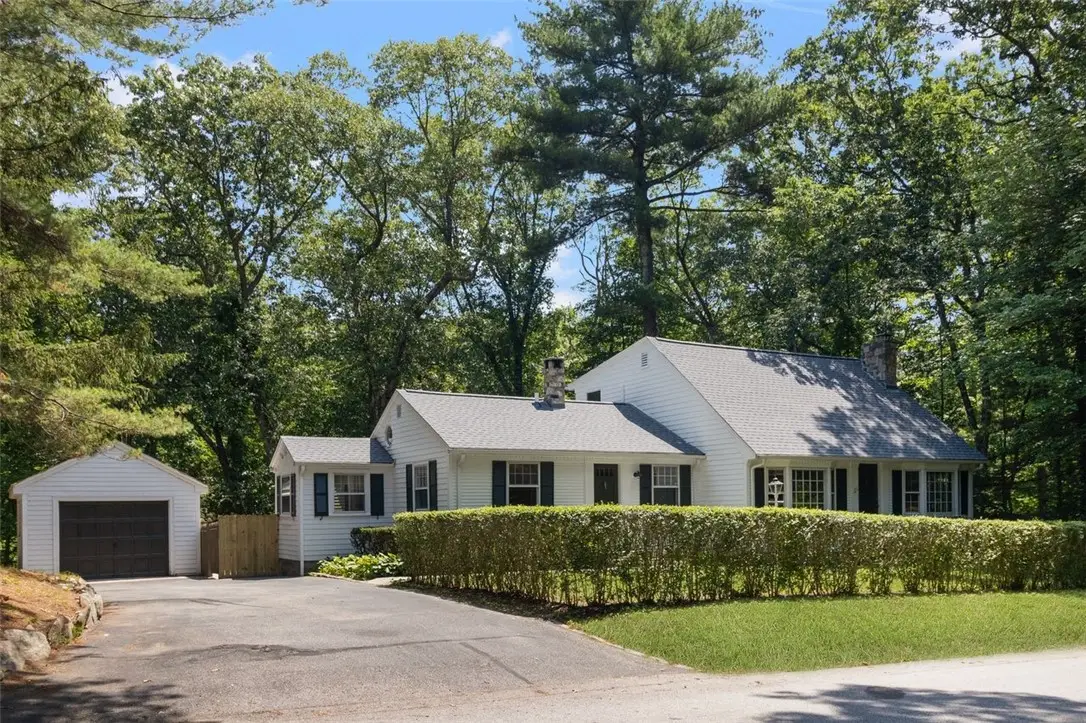 15 Williams Road, Smithfield, RI 02917 - #1
