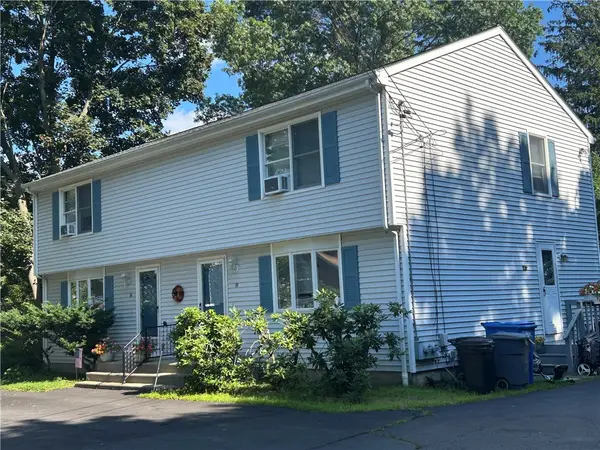 16 Manville Avenue, Lincoln, RI 02838