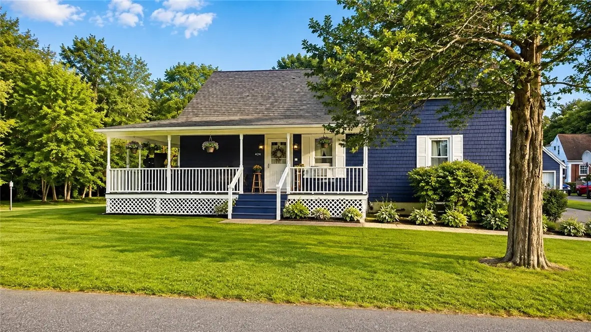 424 Buxton Street, North Smithfield, RI 02896 - #1