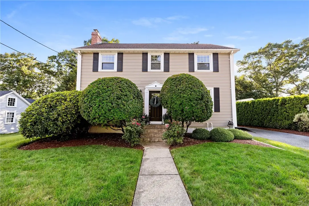 698 High Street, Cumberland, RI 02864 - #1