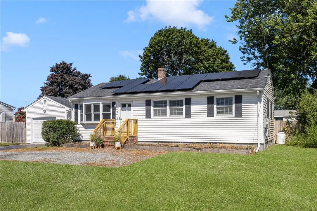 7 Namquid Drive, Middletown, RI 02842 - #1
