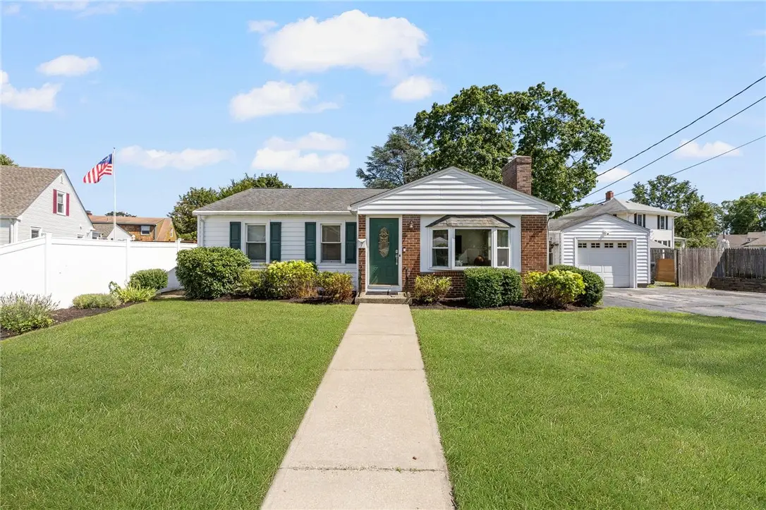 7 Woodbine Street, Riverside, RI 02915 - #1