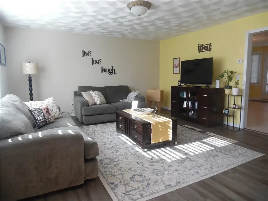 6 Tobie Avenue #6, Pawtucket, RI 02861 - #3