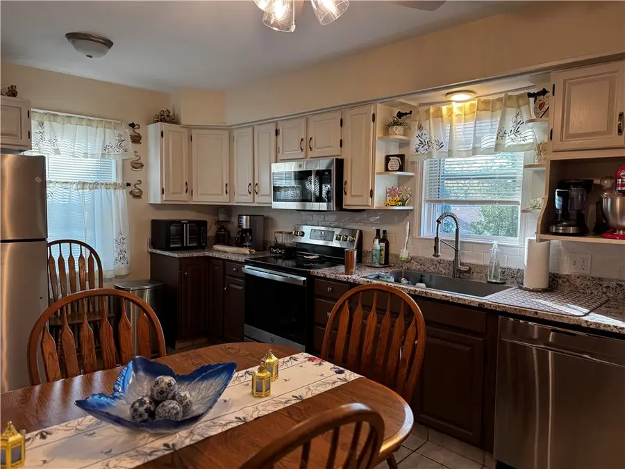 42 Spring Drive, Johnston, RI 02919 - #2