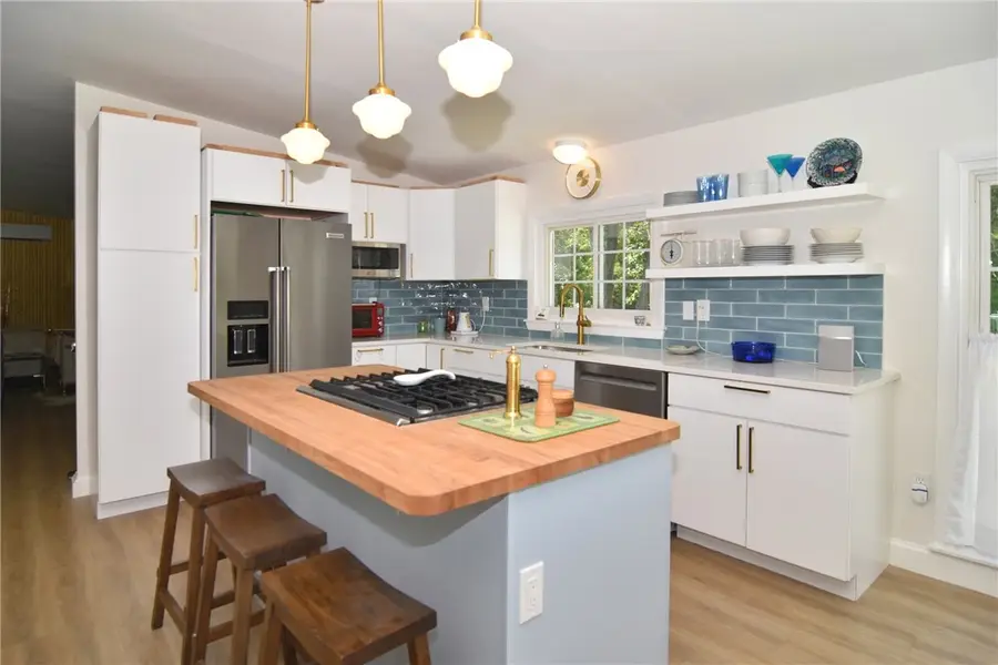221 Leisure Drive, South Kingstown, RI 02879 - #3
