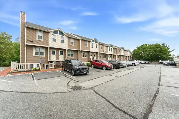 3399 Post Road #13, Warwick, RI 02886
