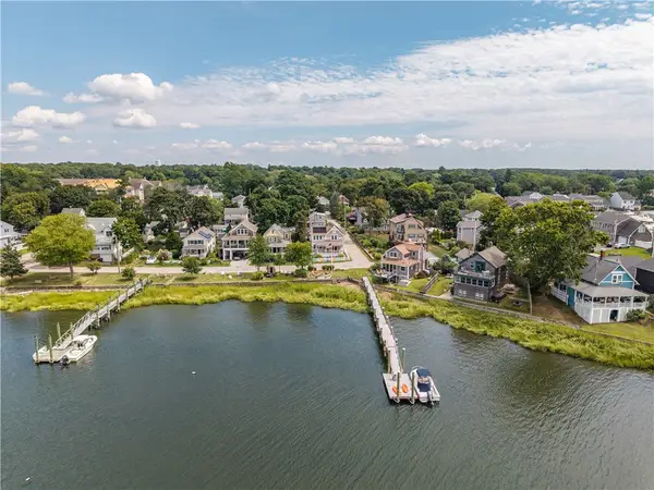 20 Edwin Street, Barrington, RI 02806