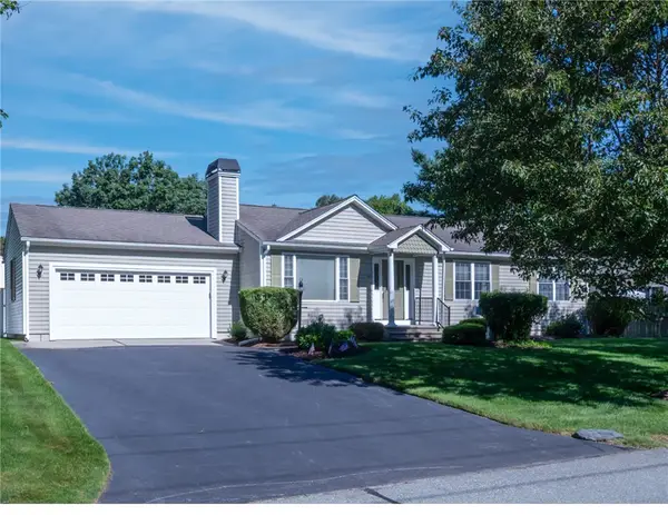 85 Spooner Street, Warwick, RI 02886