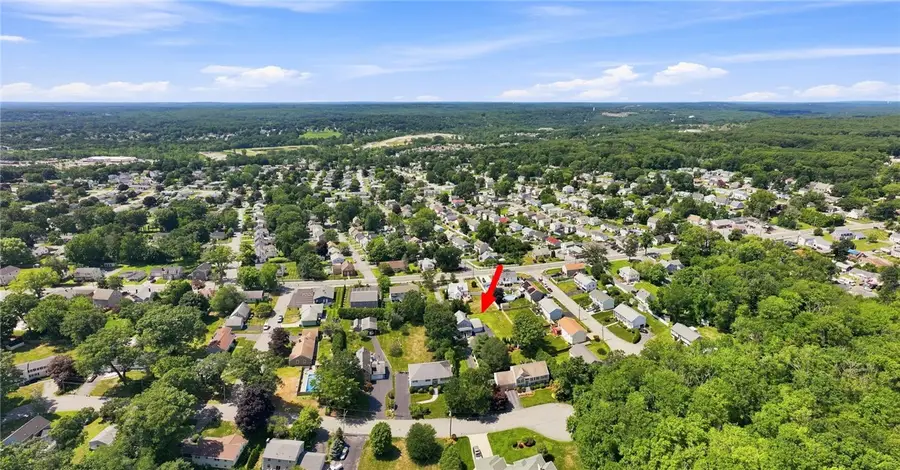 36 Amherst Street, Cumberland, RI 02864 - #3
