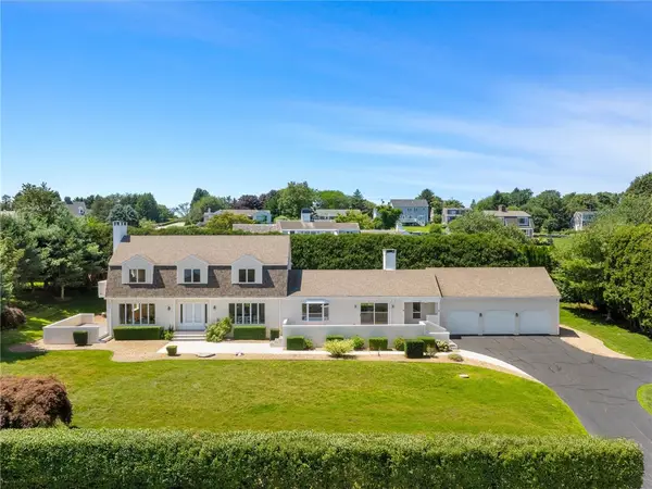 95 Holman Street, Portsmouth, RI 02871
