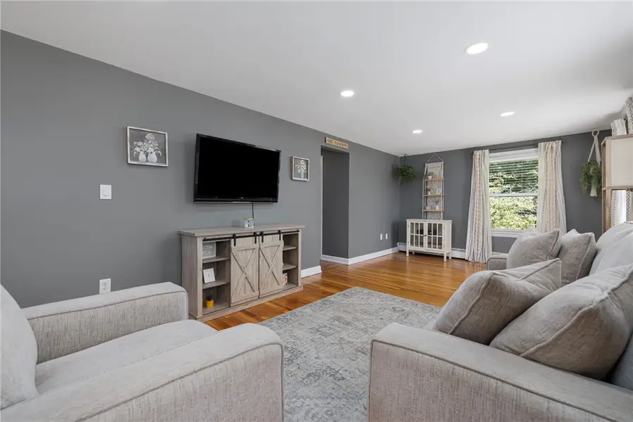 205 Read Avenue, Coventry, RI 02816 - #3