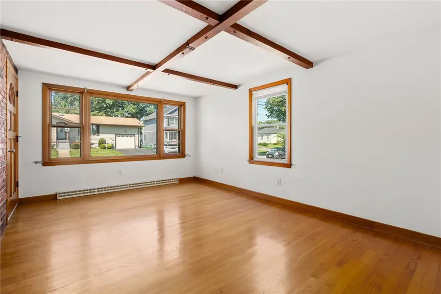 21 Ashley Street, Cranston, RI 02920 - #3