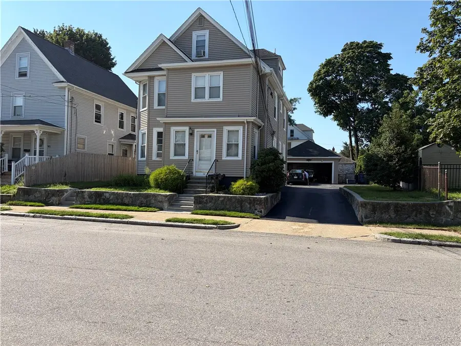 82 Chestnut Avenue, Cranston, RI 02910 - #2