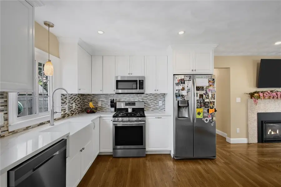 10 Willington Road, Pawtucket, RI 02861 - #3