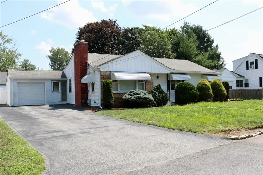 52 Kenyon Road, Cranston, RI 02910 - #2