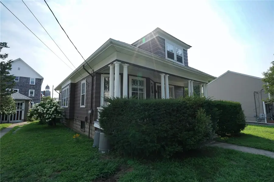 72 Boutwell Street, Pawtucket, RI 02860 - #3