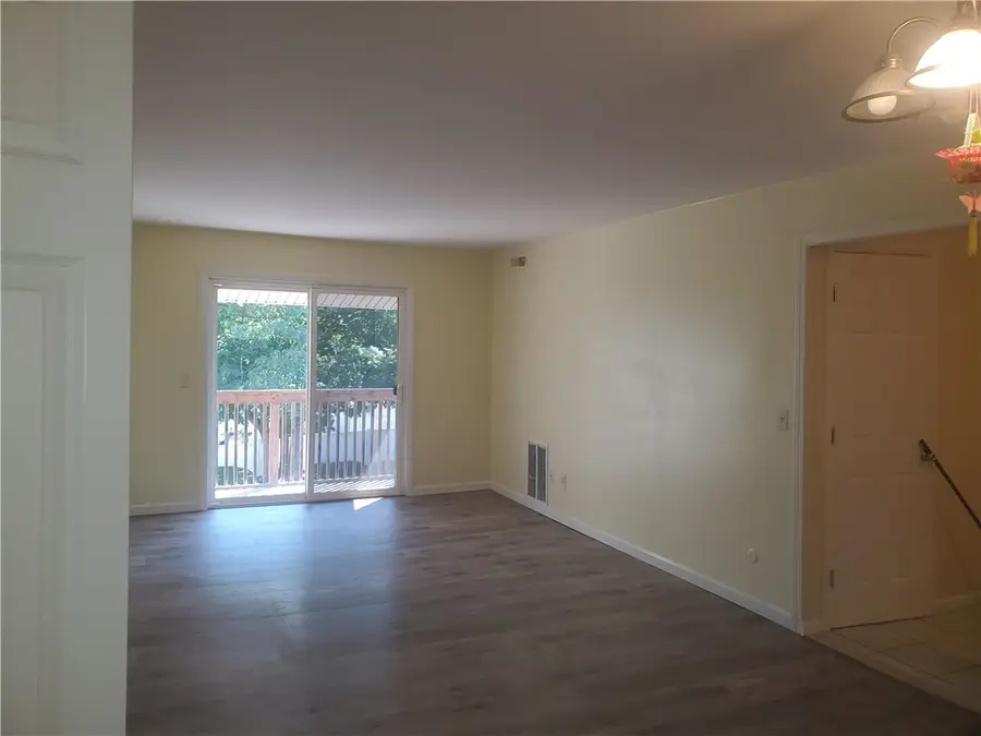 132 Fordson Avenue #9, Cranston, RI 02910 - #3