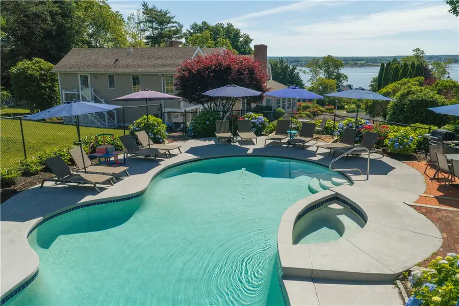 176 Heidi Drive, Portsmouth, RI 02871 - #2