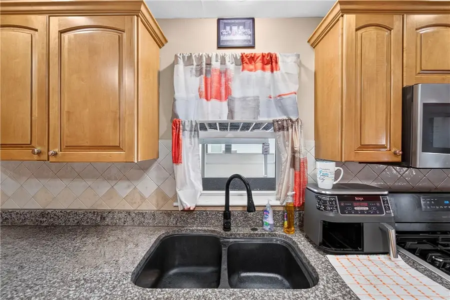 53 Peckham Street, Pawtucket, RI 02861 - #3
