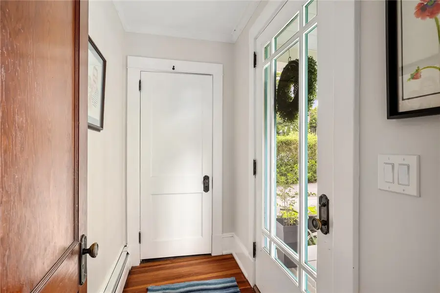 174 Kenyon Avenue, South Kingstown, RI 02879 - #2