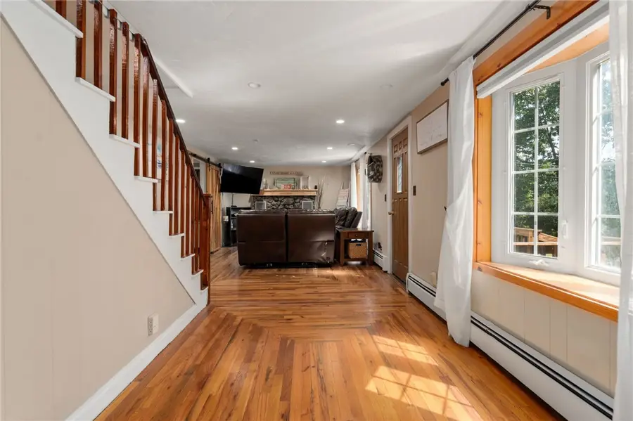 42 Pine Swamp Road, Cumberland, RI 02864 - #3