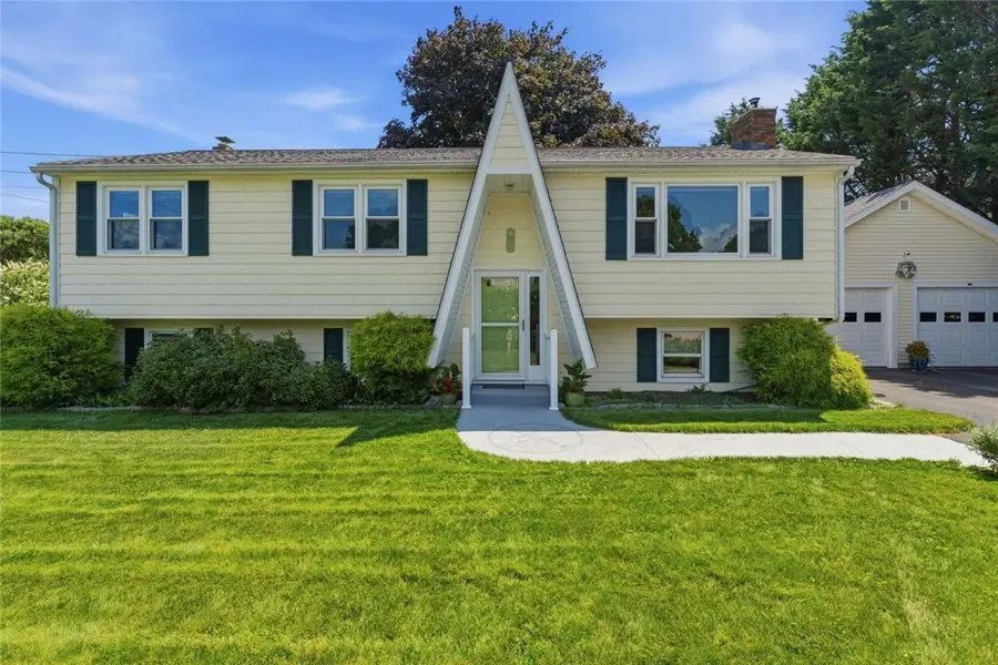 9 Therese Street, Narragansett, RI 02882 - #2