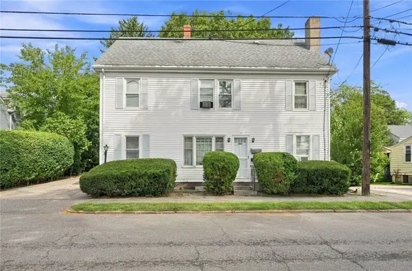41 Mount Hope Avenue, Bristol, RI 02809