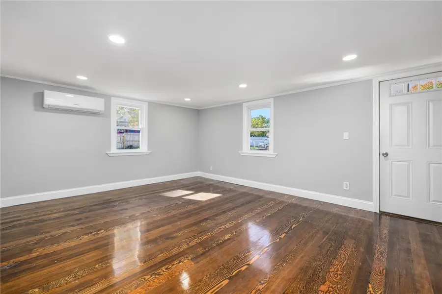 30 Uphill Avenue, Warwick, RI 02886 - #3