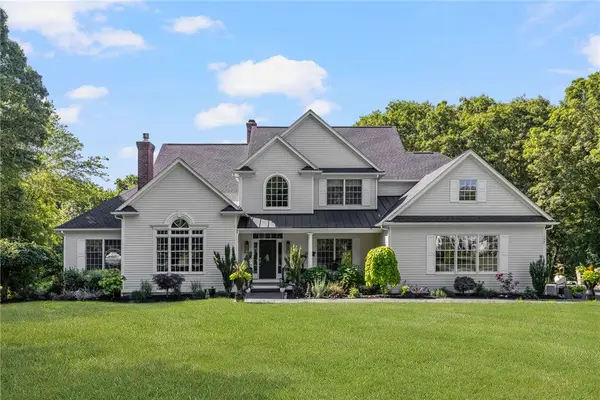 137 Finch Lane, North Kingstown, RI 02874
