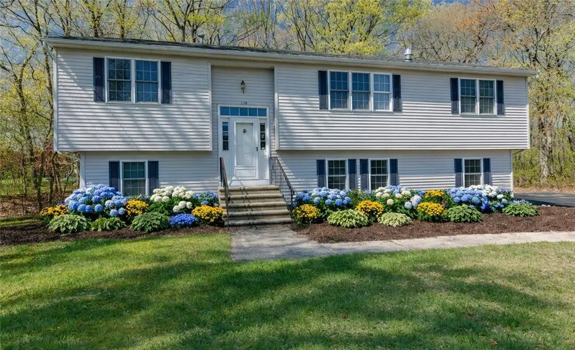 136 Hope Hill Terrace, Cranston, RI 02921 - #1