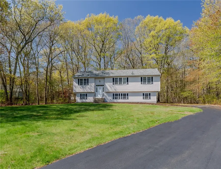 136 Hope Hill Terrace, Cranston, RI 02921 - #2