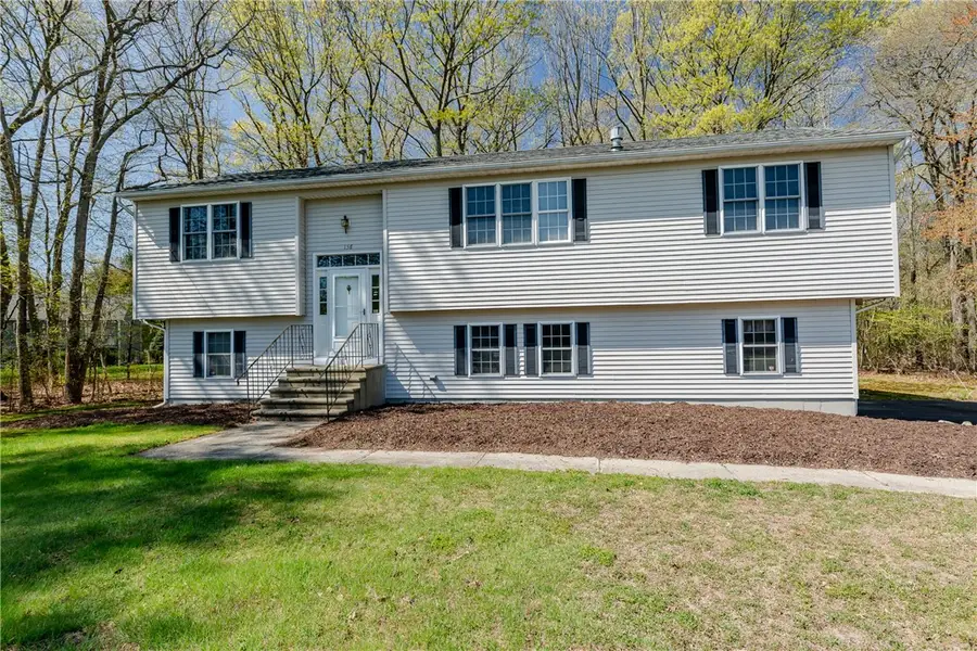 136 Hope Hill Terrace, Cranston, RI 02921 - #3