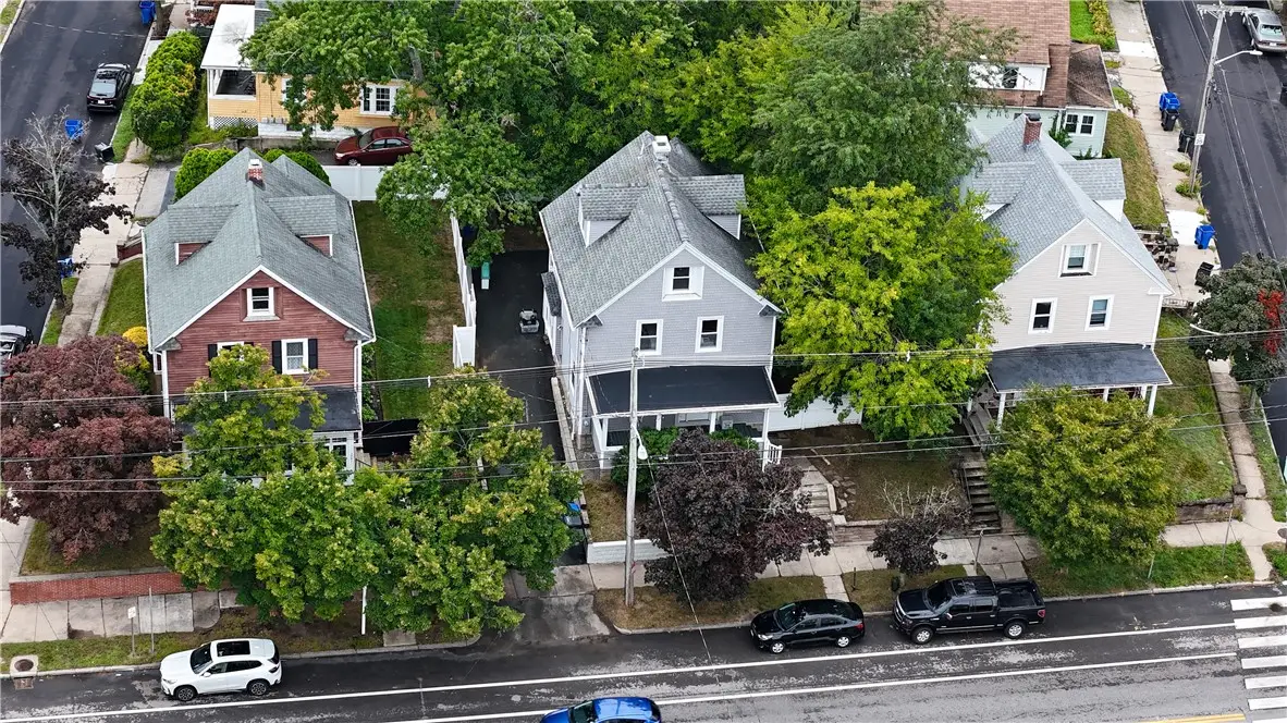 1059 Narragansett Boulevard, Cranston, RI 02905 - #1