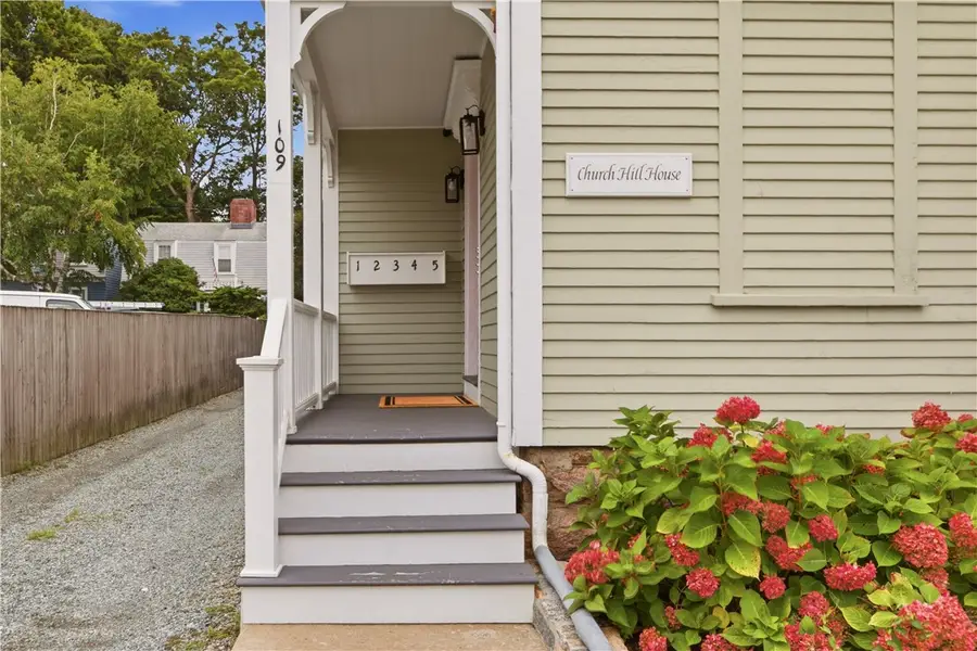 109 Church Street #5, Newport, RI 02840 - #2