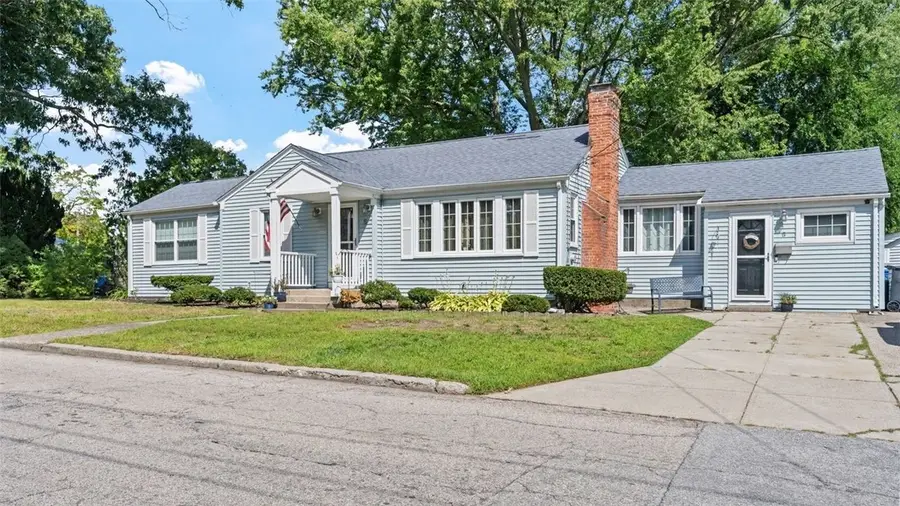 5 Hodsell Street, Cranston, RI 02910 - #2