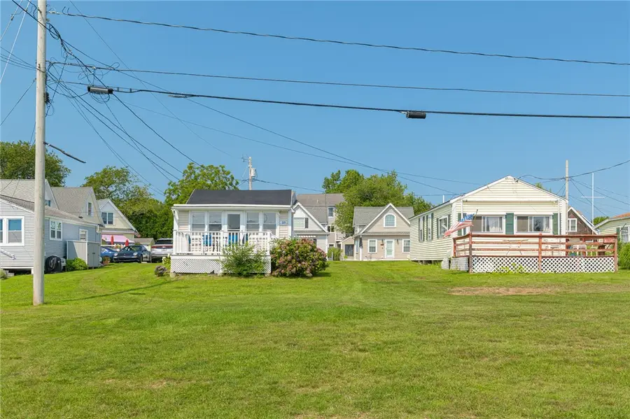 64 Burnside Avenue, Narragansett, RI 02882 - #3