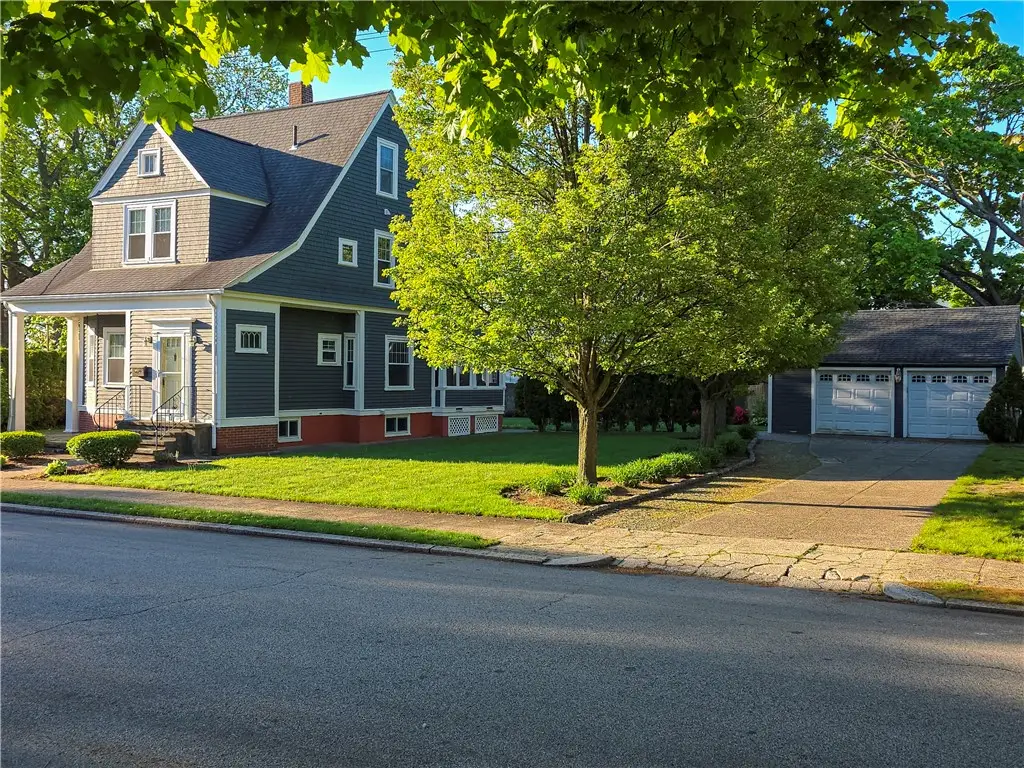 225 Hunts Avenue, Pawtucket, RI 02861 - #1