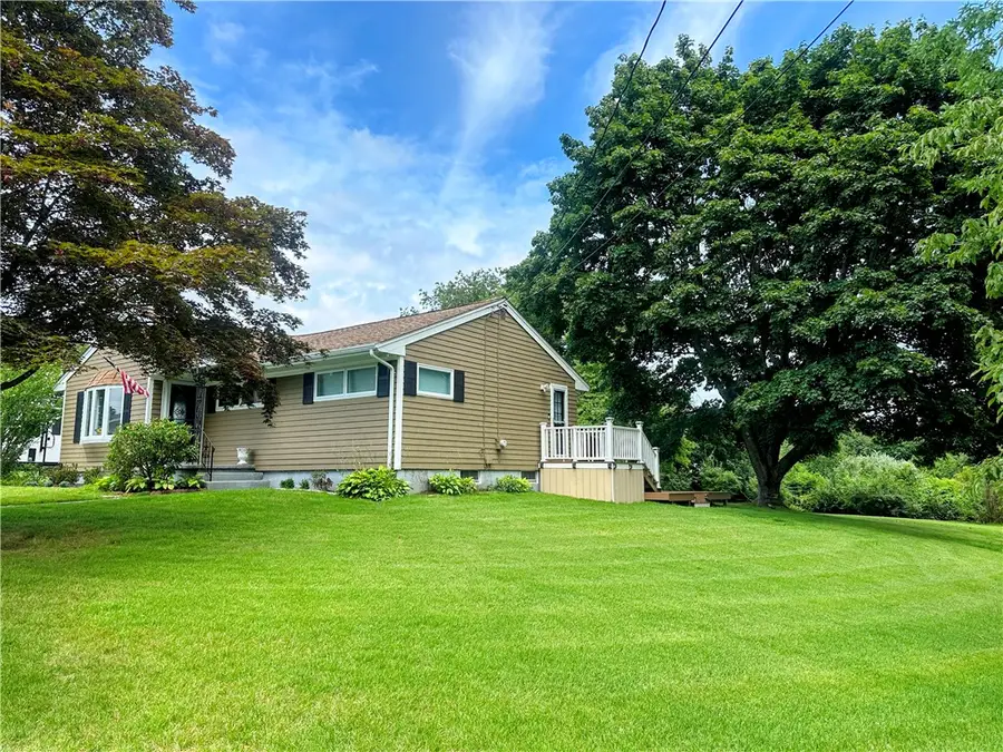 67 Montgomery Road, Swansea, MA 02777 - #3