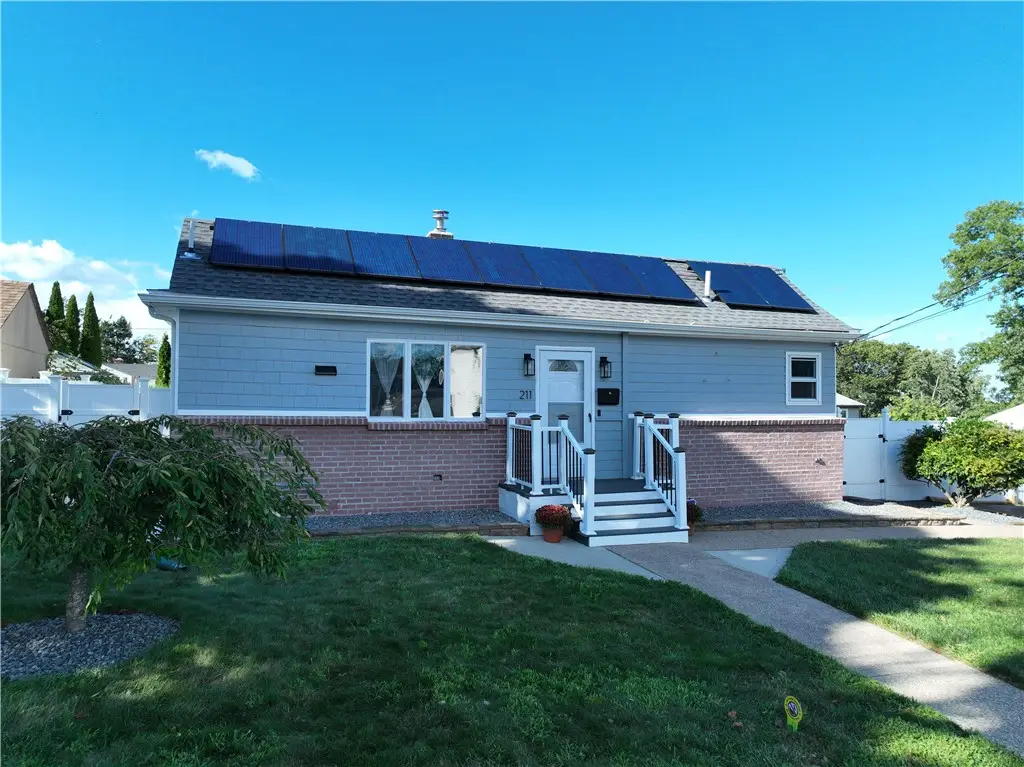 211 Toledo Avenue, Pawtucket, RI 02860 - #1
