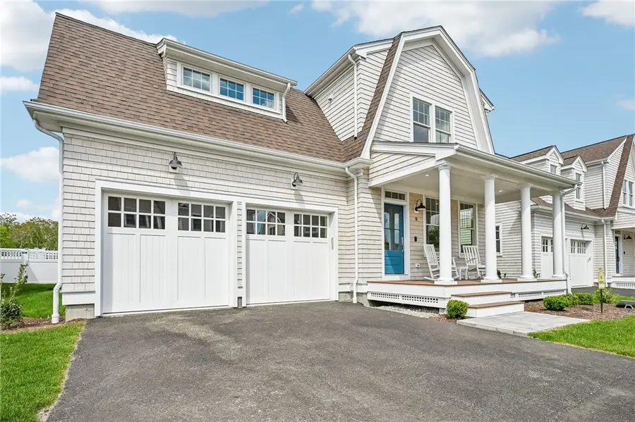 9 Lookout Lane, Portsmouth, RI 02871 - #2
