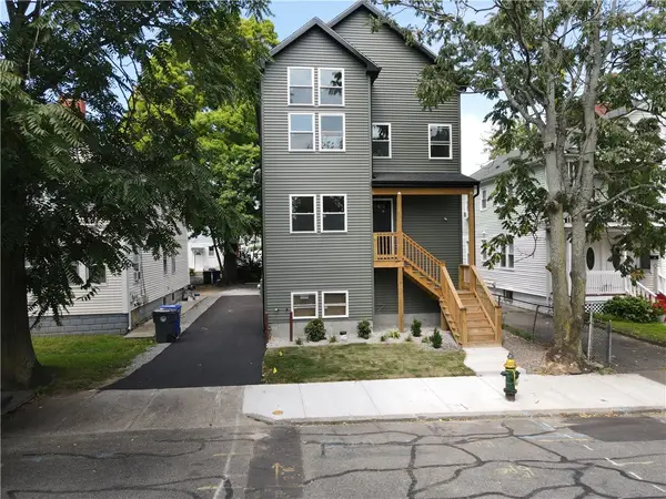 32 Pumgansett Street, Providence, RI 02908