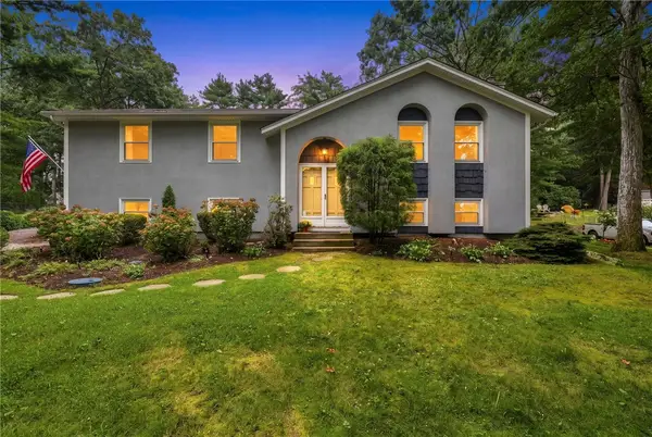 119 Wood Cove Drive, Coventry, RI 02816
