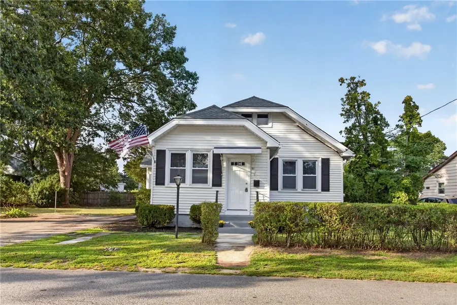 37 Lincoln Avenue, Warwick, RI 02888 - #2