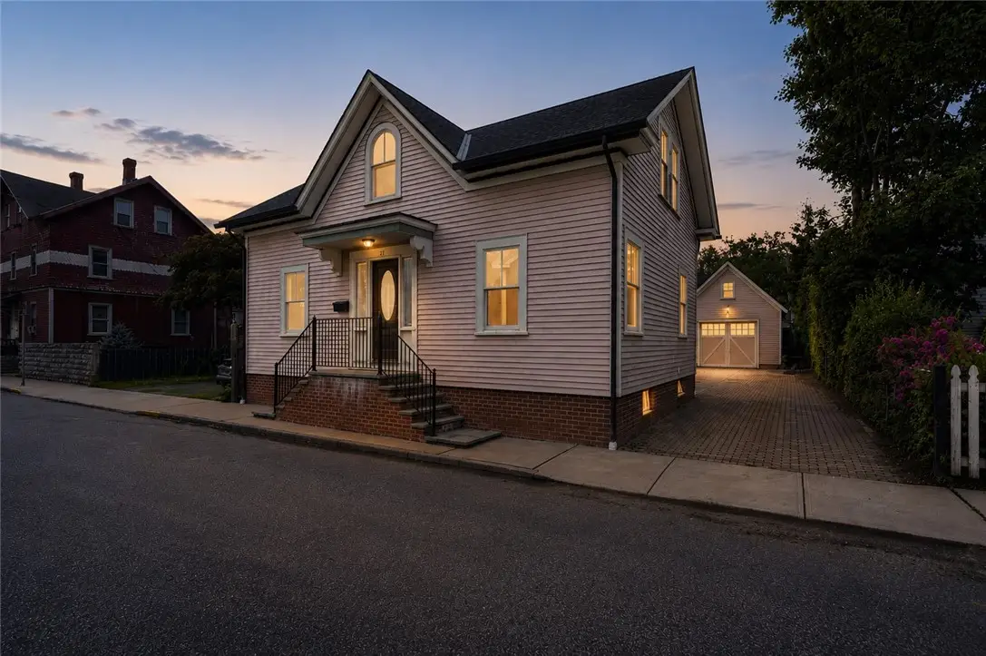 21 Elm Street, Newport, RI 02840 - #1