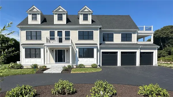 15 Cornelius Drive, Portsmouth, RI 02871