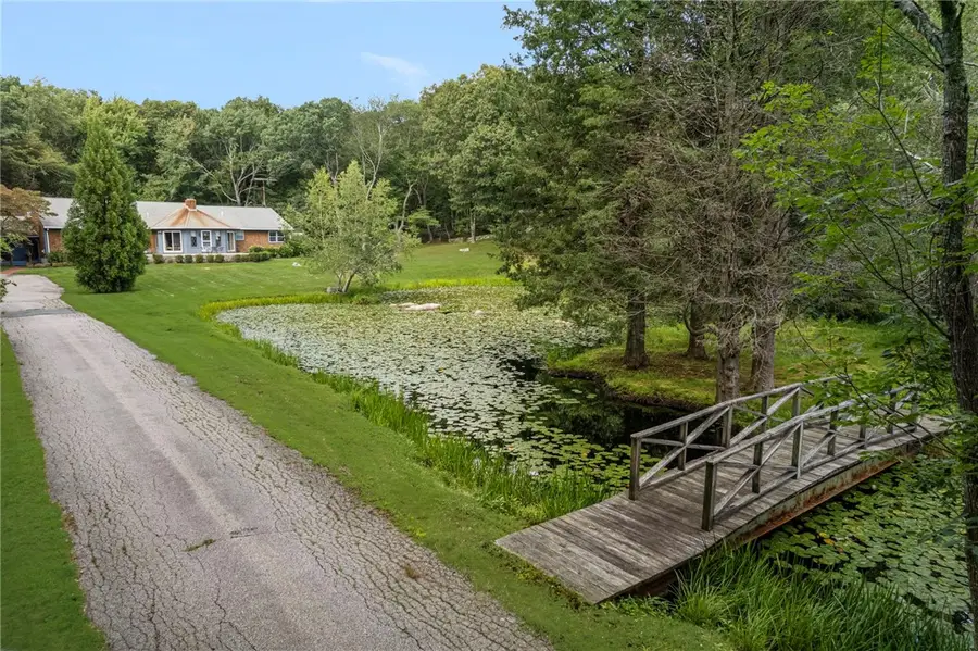 1825 Middle Road, East Greenwich, RI 02818 - #2