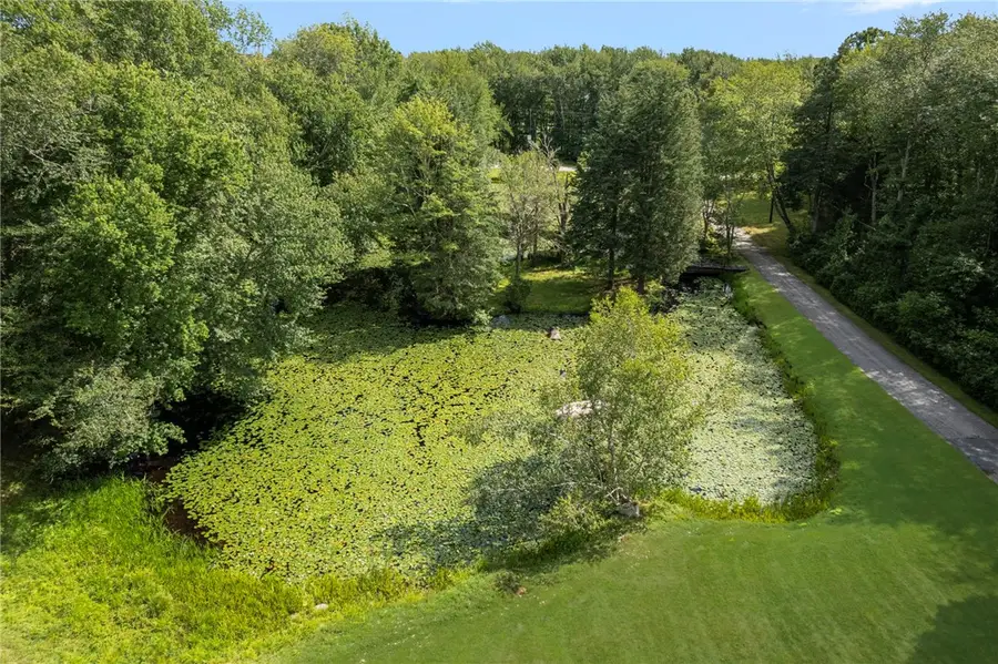 1825 Middle Road, East Greenwich, RI 02818 - #3